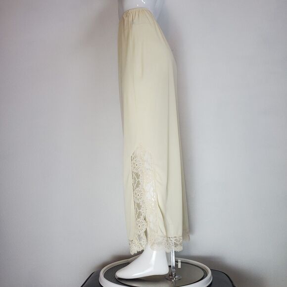 Vintage 60s/70s JCPenney Cream Maxi Slip Skirt M - Picture 1 of 8